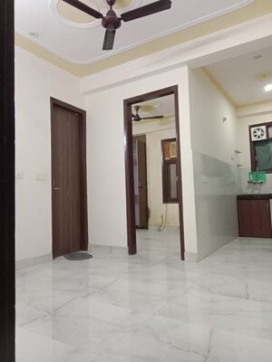 Room in 1 BHK Builder Floor at Saket – for Rent