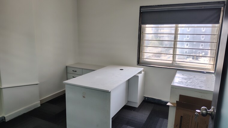 Team Area, madhapur Commercial Office Space 1800 Sq.Ft. In Madhapur Hyderabad 9668159