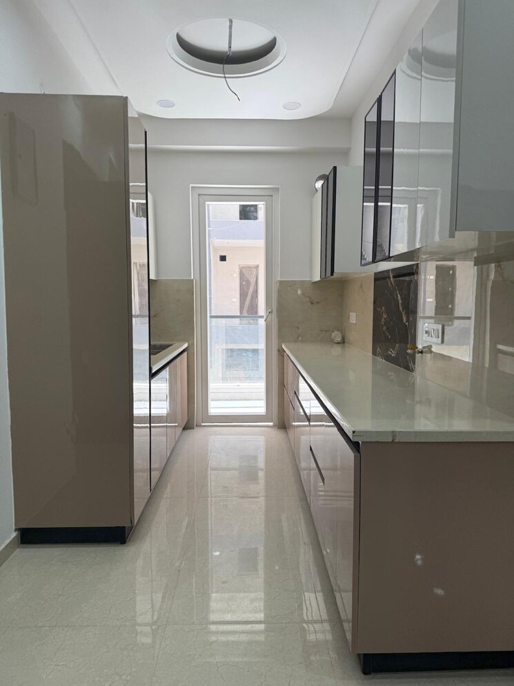 Kitchen, vip road 3 Bedroom 1550 Sq.Ft. Apartment In Vip Road Zirakpur 9668202