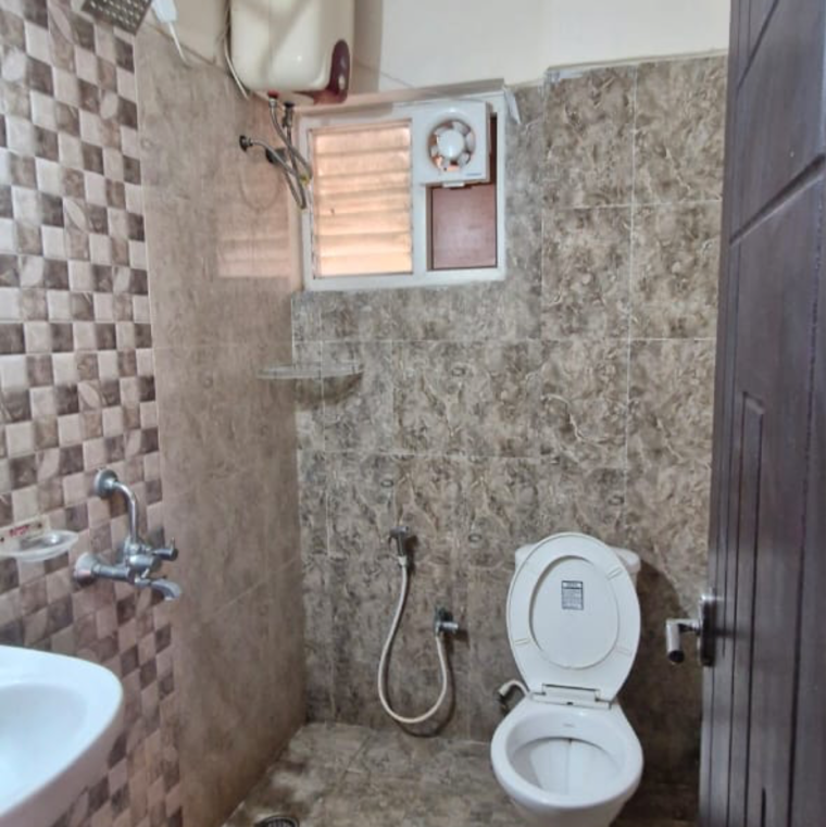 Bathroom, kondapur 2 Bedroom 1200 Sq.Ft. Builder Floor In Kondapur Hyderabad 9668160