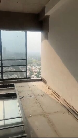  Office Space For Rent in Thaltej