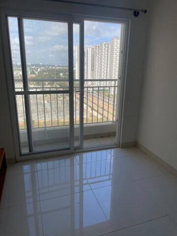 Room in 2 BHK Apartment at Adarsh Greens, Kogilu – for Rent