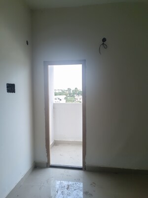 Room in 2 BHK Apartment at Srinivasa Nilayam Kothapet, Kothapet – for Sale