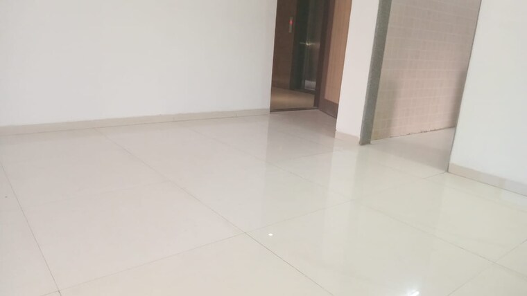 Room, rashi-tower 2 Bedroom 656 Sq.Ft. Apartment In Goregaon East Mumbai 9668325