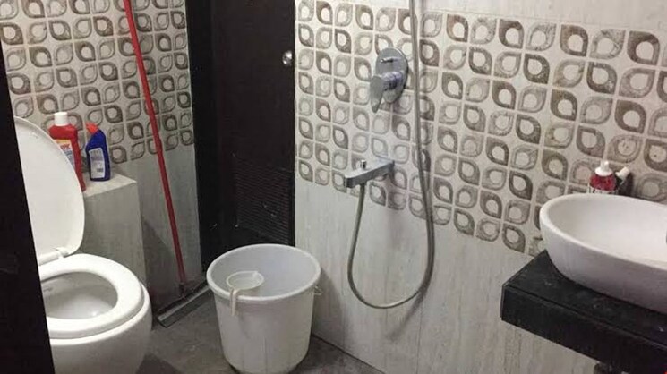 Bathroom, the-baya-goldspot 2 Bedroom 568 Sq.Ft. Apartment In Andheri East Mumbai 9668176