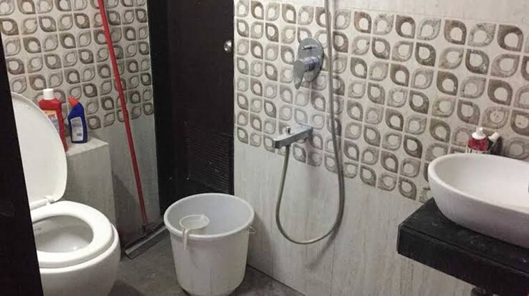 Bathroom, the-baya-goldspot 2 Bedroom 568 Sq.Ft. Apartment In Andheri East Mumbai 9668176