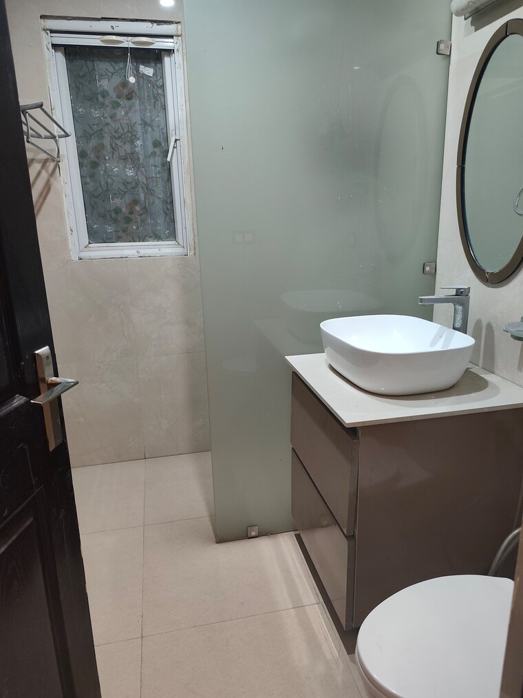 Bathroom, aba-ivy-county 4 Bedroom 2511 Sq.Ft. Apartment In Sector 75 Noida 9668402