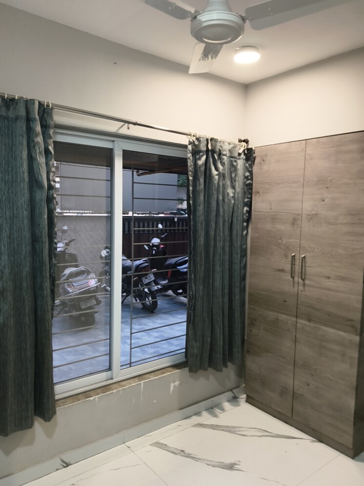 undefined, vile parle west 1 Bedroom 400 Sq.Ft. Apartment In Vile Parle West Mumbai 9668408