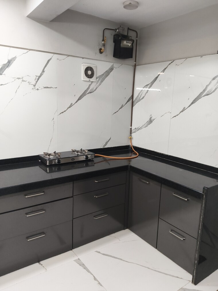 Kitchen, vile parle west 1 Bedroom 400 Sq.Ft. Apartment In Vile Parle West Mumbai 9668408