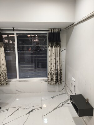 1 BHK Apartment For Rent in Vile Parle West
