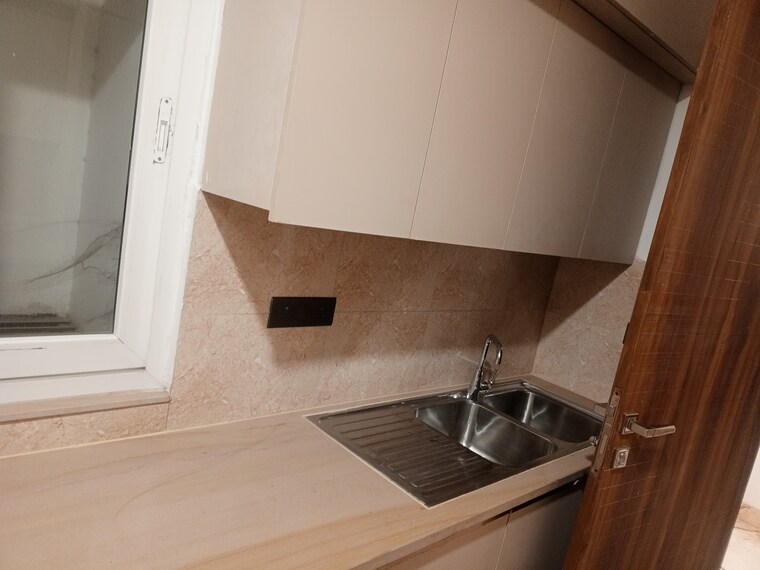 Kitchen, ansal-sushant-lok-i 3 Bedroom 300 Sq.Ft. Builder Floor In Sector 43 Gurgaon 9668443