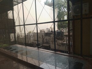 Balcony in 3 BHK Builder Floor at Ansal Sushant Lok I, Sector 43 – for Rent