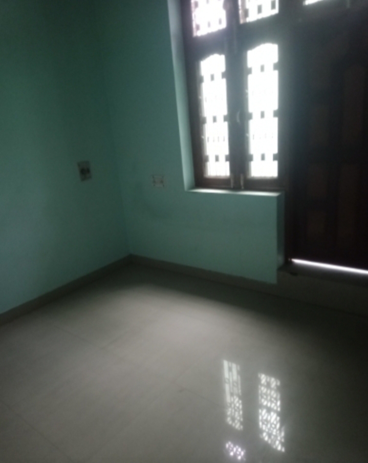 2 BHK + Study Room Villa For Rent in Aliganj