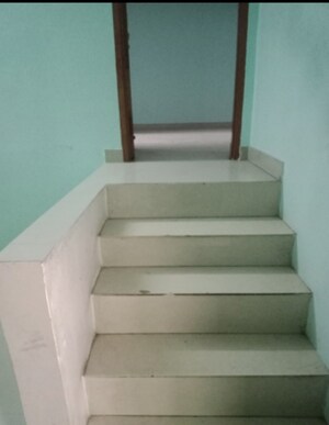 Staircase in 2 BHK Villa at Aliganj – for Rent