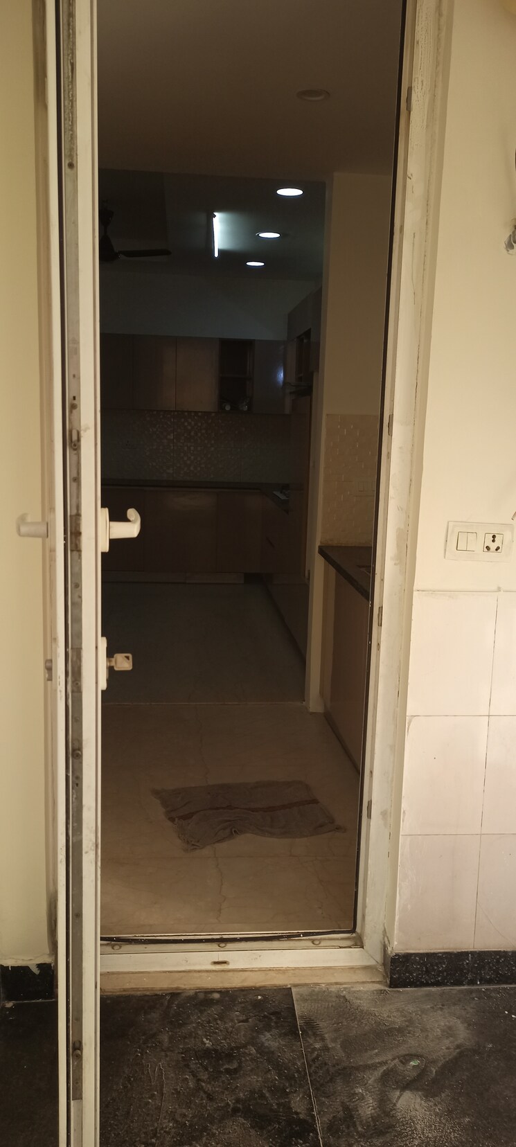 Bathroom, ansal-sushant-lok-i 4 Bedroom 3200 Sq.Ft. Builder Floor In Sector 43 Gurgaon 9668447