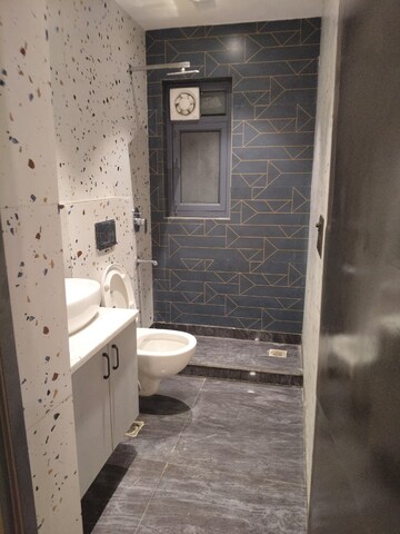 Bathroom in 1 BHK Builder Floor at Panchsheel Enclave – for Rent