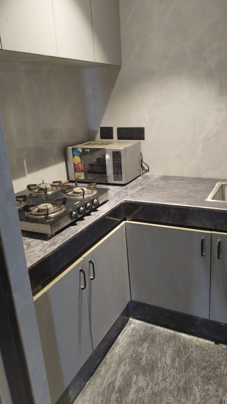 Kitchen, panchsheel enclave 1 Bedroom 100 Sq.Yd. Builder Floor In Panchsheel Enclave Delhi 9668478