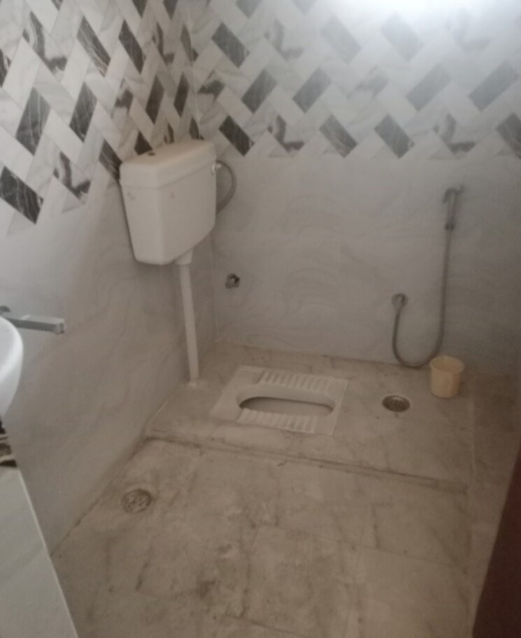 Bathroom, eldeco-luxa 2 Bedroom 1250 Sq.Ft. Apartment In Sitapur Road Lucknow 9668510