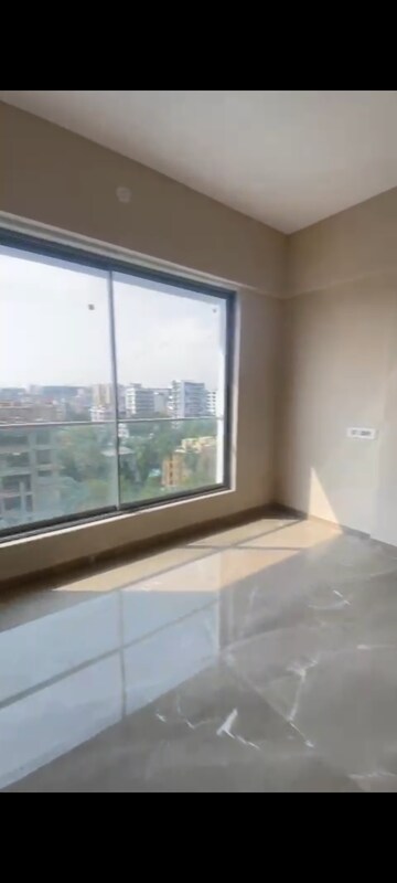 Room in 3 BHK Apartment at Salasar Pride, Andheri East – for Sale