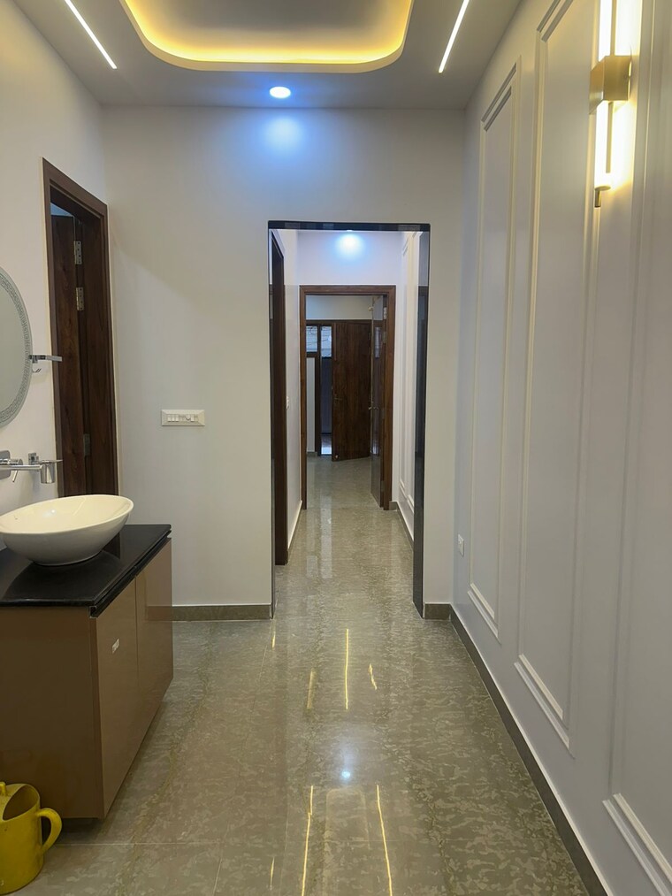 undefined, rajouri garden 3 Bedroom 1800 Sq.Ft. Builder Floor In Rajouri Garden Delhi 9668552