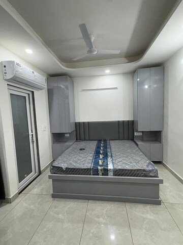 1 RK Apartment For Rent in Saket