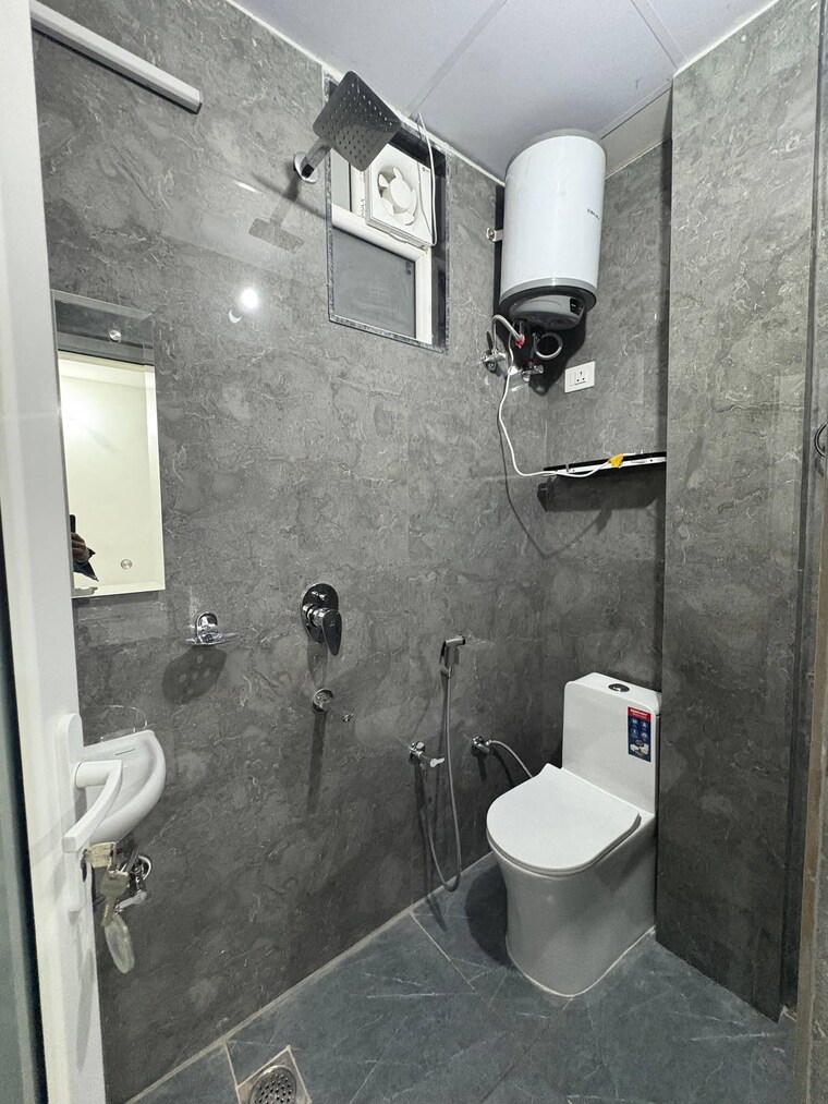 Bathroom, saket 1 RK 300 Sq.Ft. Apartment In Saket Delhi 9668556