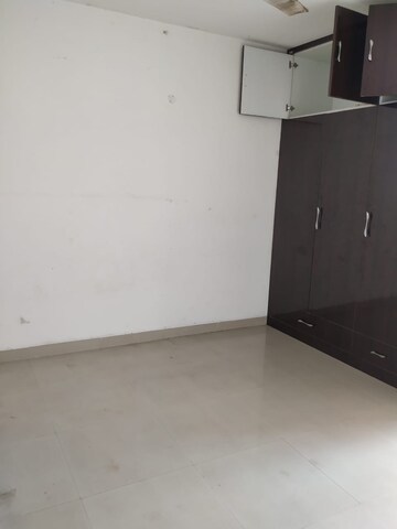 Room in 2 BHK Apartment at Puri Pratham, Sector 84 – for Sale
