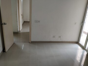 Room in 2 BHK Apartment at Puri Pratham, Sector 84 – for Sale