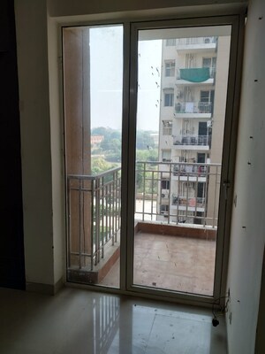Room in 2 BHK Apartment at Puri Pratham, Sector 84 – for Sale