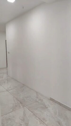 Room in  Office Space at Sankalp Square 3, Thaltej – for Rent