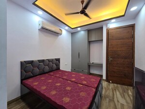 Bedroom in 2 BHK Apartment at Saket – for Rent