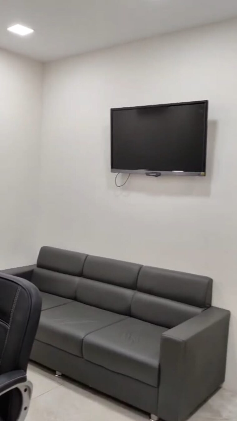 undefined, sankalp-square-3 Commercial Office Space 3000 Sq.Ft. In Thaltej Ahmedabad 9668559