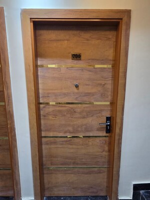 Furnished Amenities in 1 BHK Builder Floor at Mohit House, Sushant Lok I – for Rent