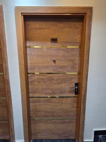 Furnished Amenities in 1 BHK Builder Floor at Mohit House, Sushant Lok I – for Rent