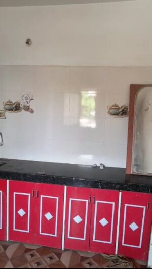 Furnished Amenities in 1 BHK Builder Floor at Narsala – for Rent