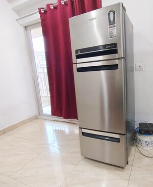 Furnished Amenities in 2 BHK Apartment at Gaur City 7th Avenue, Sector 4 Greater Noida – for Rent