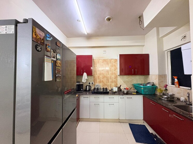 Kitchen, maxblis-grand-wellington 3.5 Bedroom 2100 Sq.Ft. Apartment In Sector 75 Noida 9668603