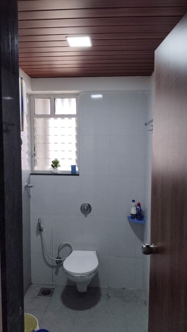 Bathroom, parklane-lifeseasons 1 Bedroom 393 Sq.Ft. Apartment In Dhanori Pune 9668611