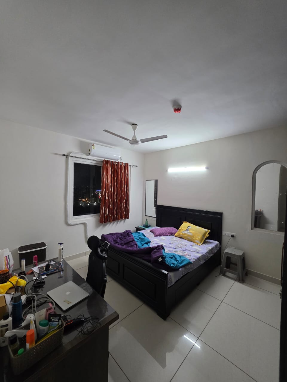 3 BHK Apartment For Rent in Prestige Lakeside Habitat