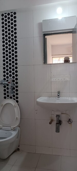 Bathroom in 2 BHK Apartment at Sagar Heights Andheri East, Andheri East – for Rent