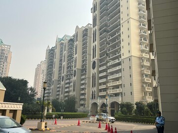 4 BHK Apartment For Rent in DLF Westend Heights, Sector 53