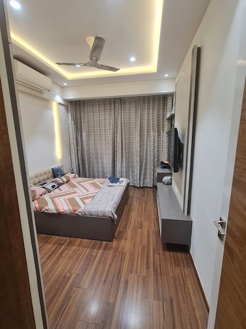 Bedroom in 2.5 BHK Apartment at Gundecha Premiere, Kandivali East – for Sale