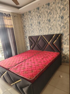 Bedroom in 3 BHK Apartment at Pir Machalla – for Rent