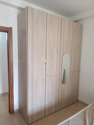 Bathroom in 3.5 BHK Apartment at Prestige Silver Dale, Sarjapur – for Rent