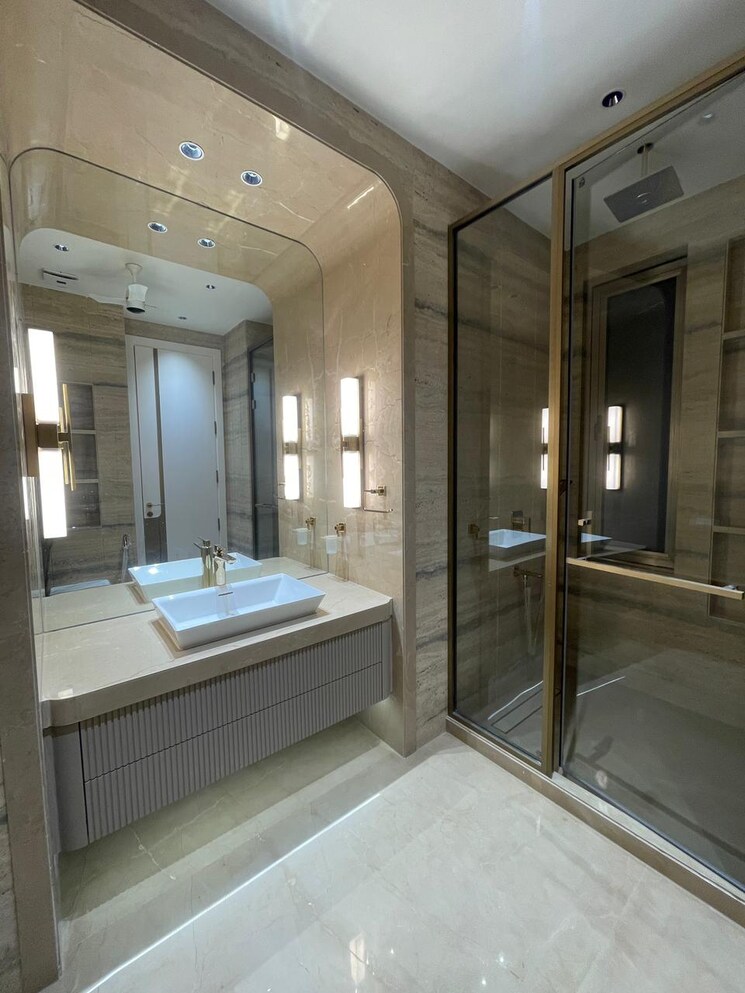 undefined, panchsheel park 4 Bedroom 462 Sq.Yd. Builder Floor In Panchsheel Park Delhi 9668676