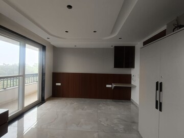 Building Lobby in 3 BHK Builder Floor at Janakpuri – for Rent