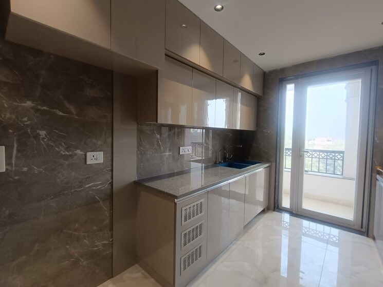 Kitchen, janakpuri 3 Bedroom 1800 Sq.Ft. Builder Floor In Janakpuri Delhi 9668728