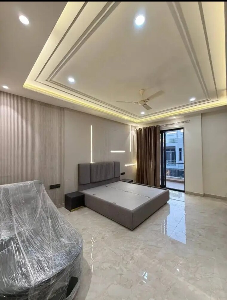 Room, saket 3 Bedroom 1500 Sq.Ft. Apartment In Saket Delhi 9668727