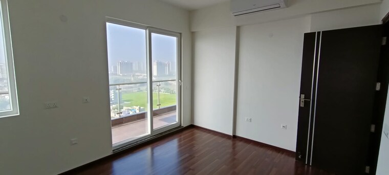 Room, microtek-greenburg 2.5 Bedroom 1480 Sq.Ft. Apartment In Sector 86 Gurgaon 9668733