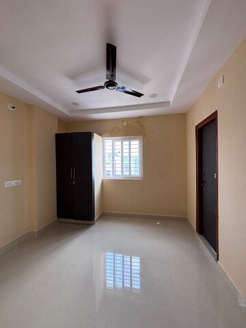 Room in 1 BHK Apartment at Sree Nilayam Kondapur, Kondapur – for Rent
